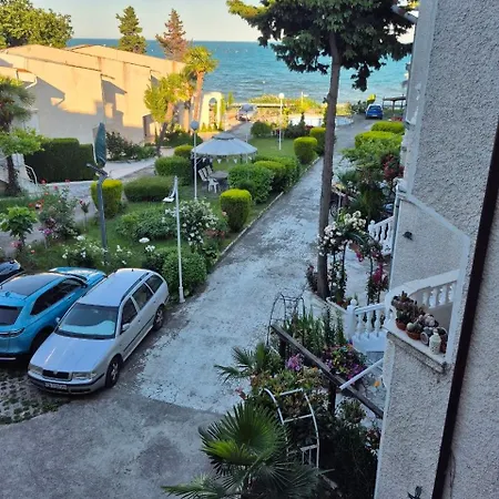 бавария Apartman Ravda